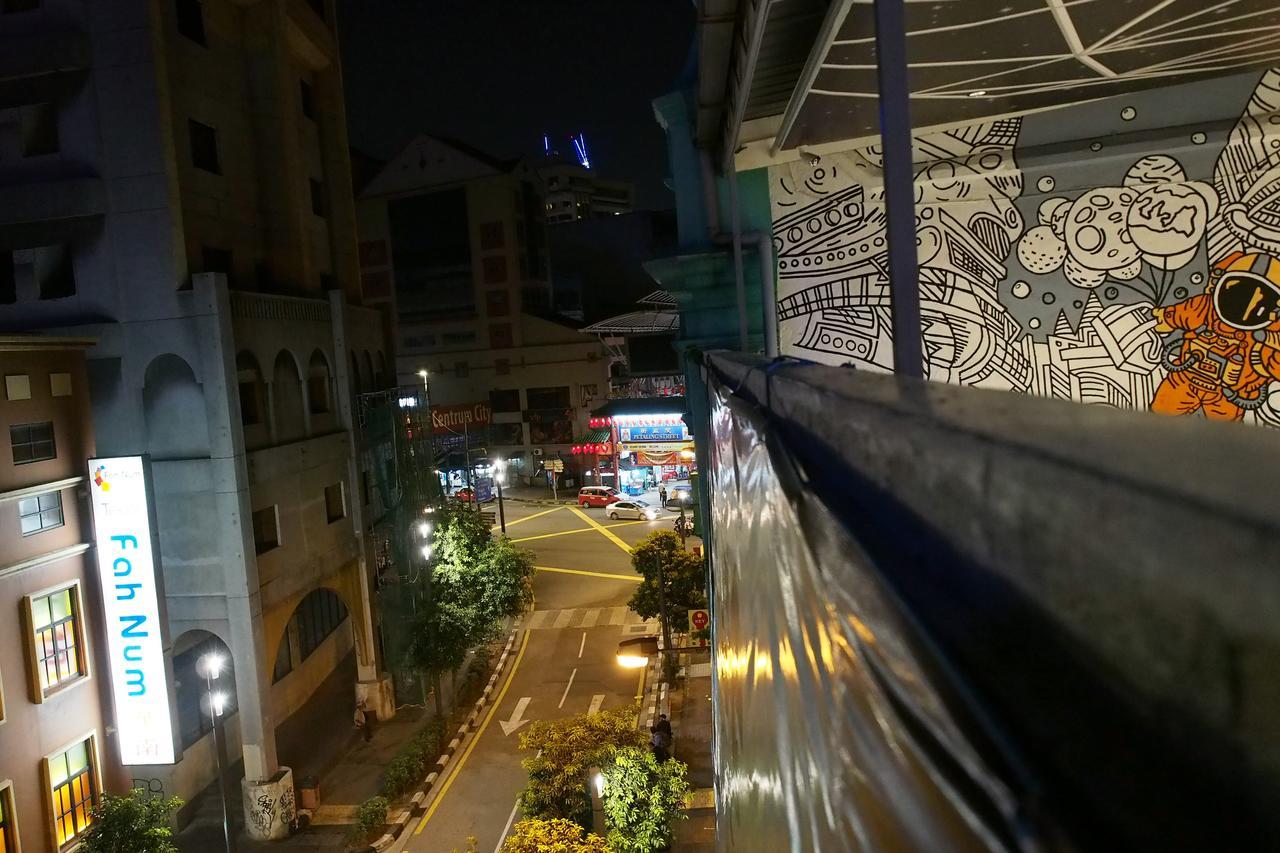 Space Hotel @ Chinatown Kuala Lumpur Kültér fotó